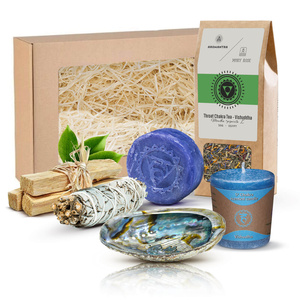 Geschenkset voor Keelchakra (Vishuddha): chakrathee + wierook + kaars